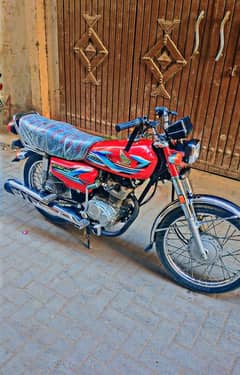 Honda CG125 Red Colour Registered Model 2024 Urgent Sell Good conditio