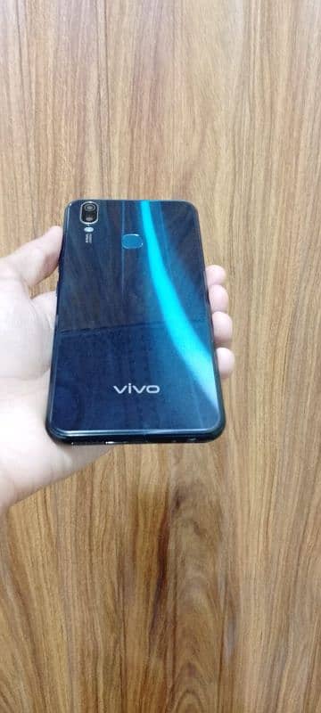 vivo y11 with box charger 10/10 condition 1