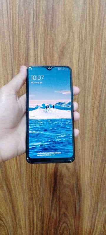 vivo y11 with box charger 10/10 condition 2