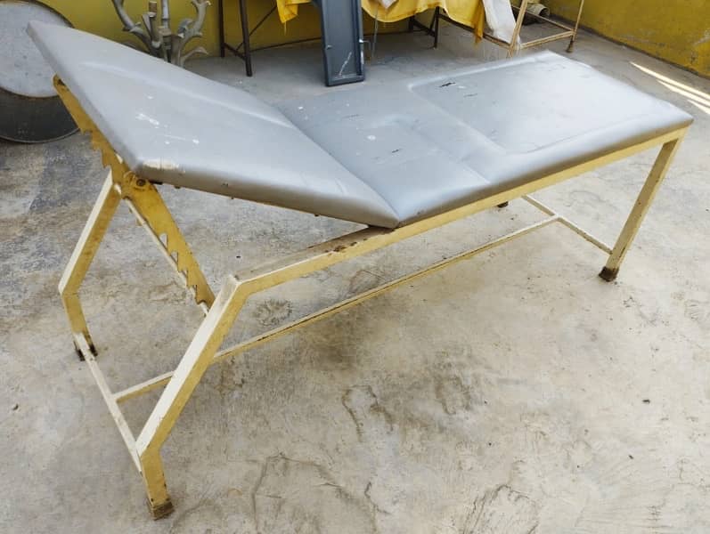 Medical stretcher (for clinics and polyclinics) 1