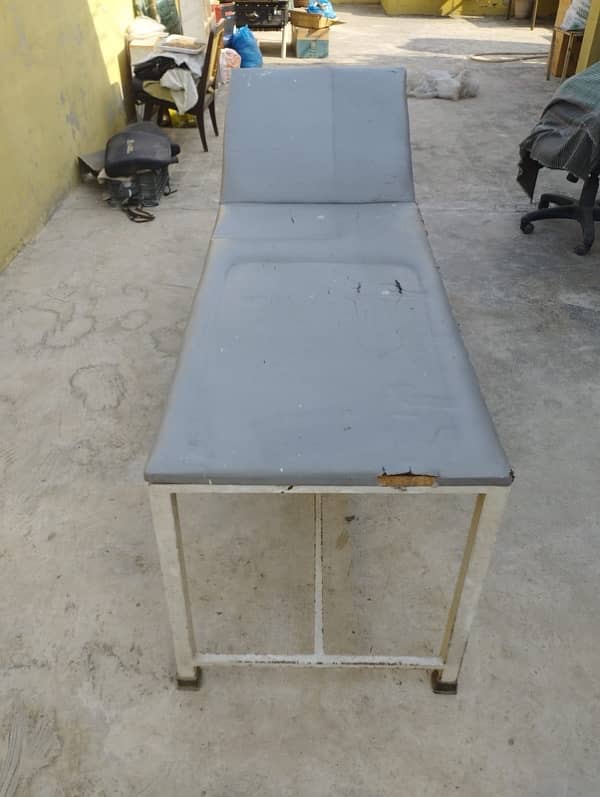 Medical stretcher (for clinics and polyclinics) 3