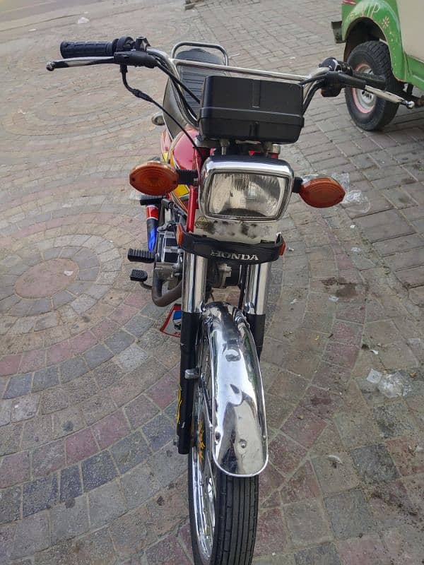 Honda 125 Model 2021 Argent sell 0