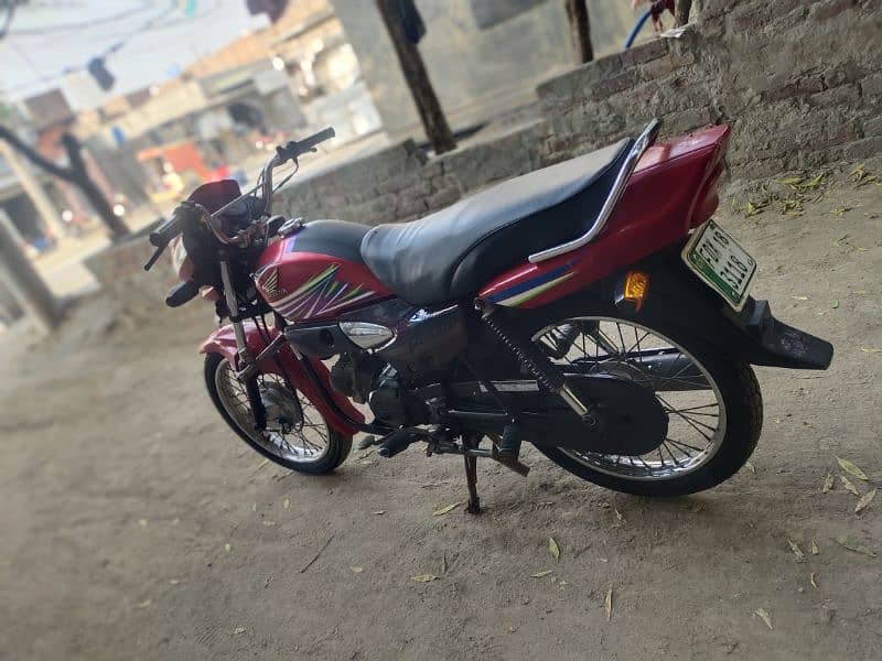 Honda pridor 100 cc. 0301 5031269 6