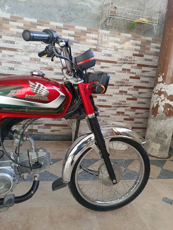 I am selling for bike honda CD 70 Bike register haan 7