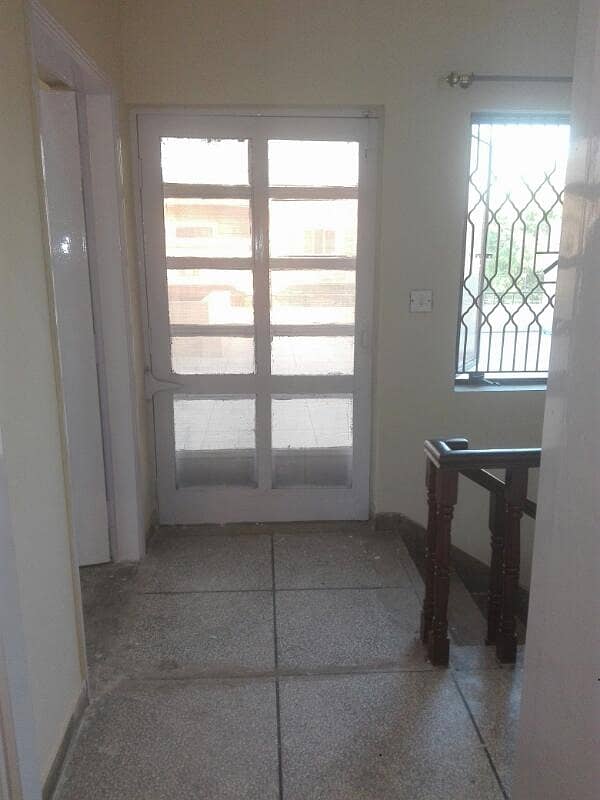 Askari-9, Lahore Cantt. 10- Marla 03 Baedroom Corner House Available For Sale 12