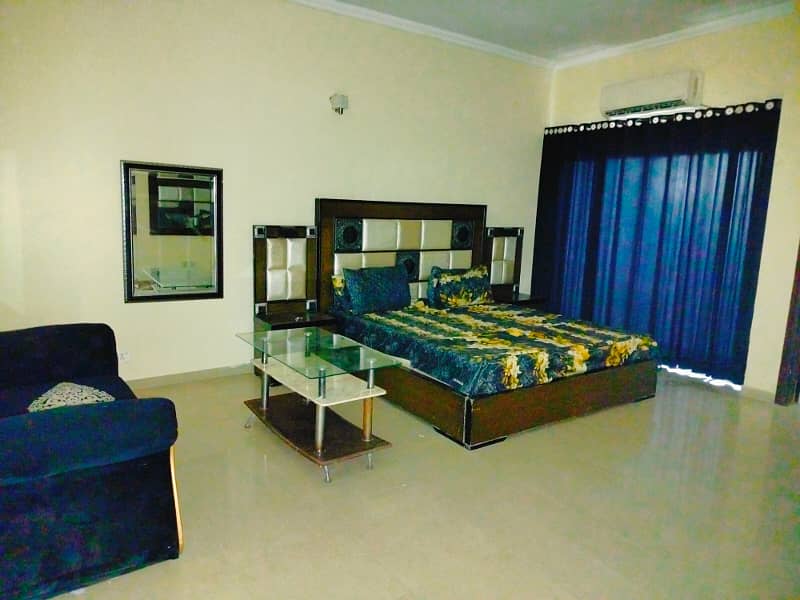 Levish Fully Furnished House Available For Long-Term!! Nearby Airport. 8