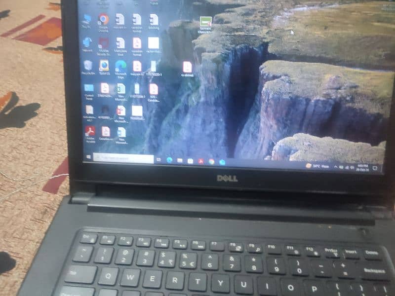 Dell laptop 3