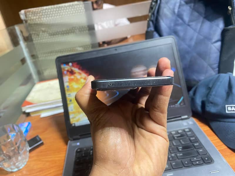 Urgent sale vivo v29e 5G 8+8,256 4