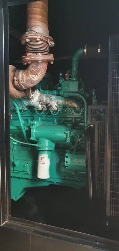 300kva 240kw Cummins NTA855 DG SET. 1