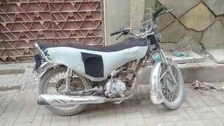 125 united bike boths tyer new