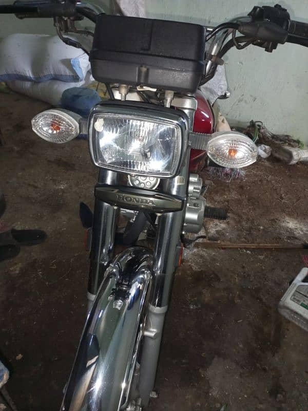 Honda 125 6