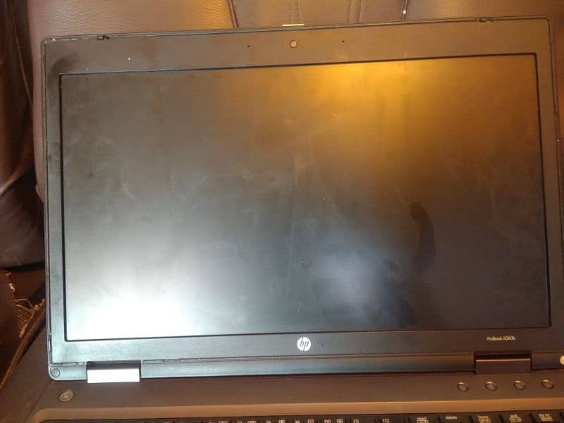 HP ProBook 6065b 0