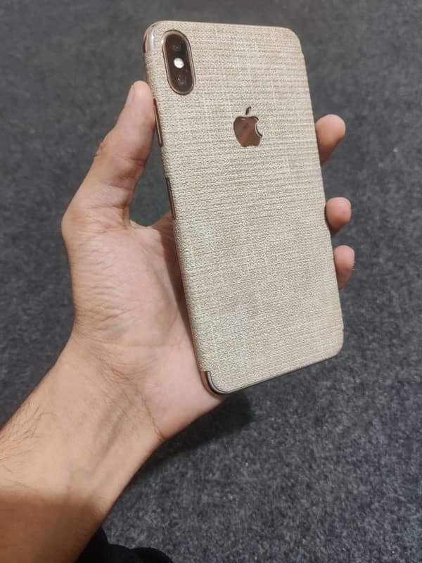 I phone Xs Max PTA 3