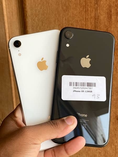 Iphone Xr-Duel pta approved-64/128gb 0