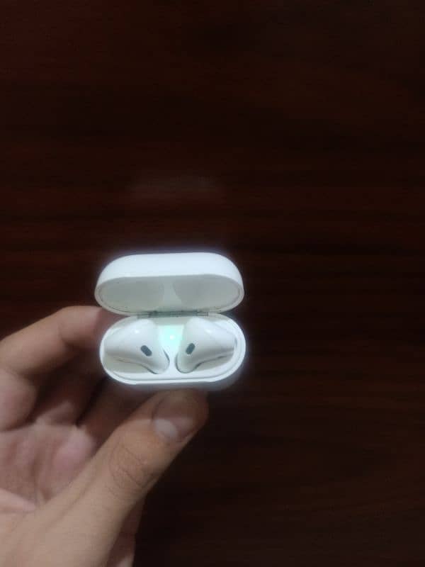 Apple airpods 1