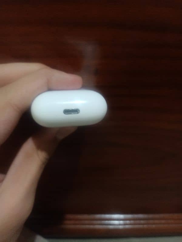 Apple airpods 2