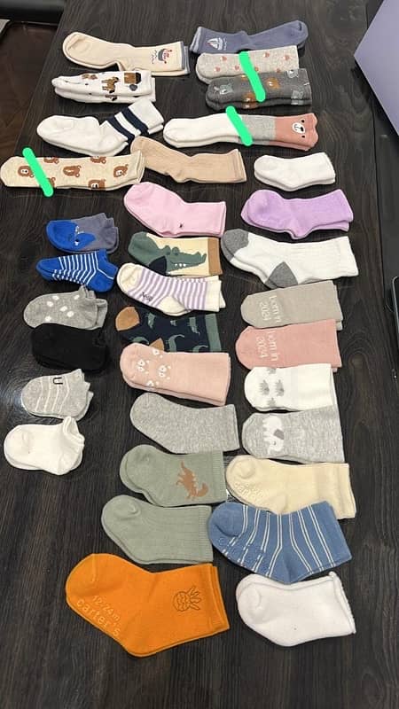 All type of local and export quality of socks available 1