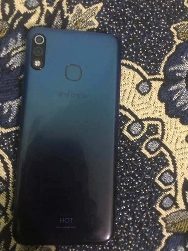 Infinix hot 8 lite 2