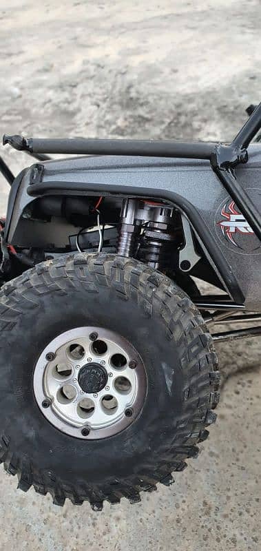 Amazing RC crawler Axial SCX-10 not Traxxas Arrma monster Truckr Buggy 9