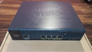 Cisco 2504 AIR-CT2504-5-K9 5 Access Points Wireless Controller (Box)