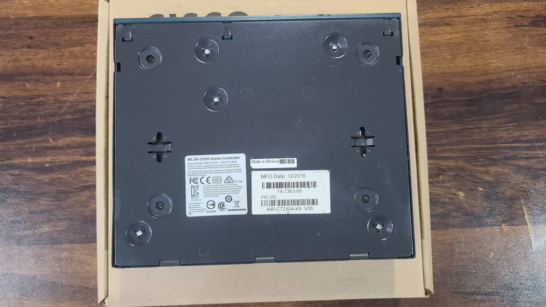 Cisco 2504 AIR-CT2504-5-K9 5 Access Points Wireless Controller (Box) 5