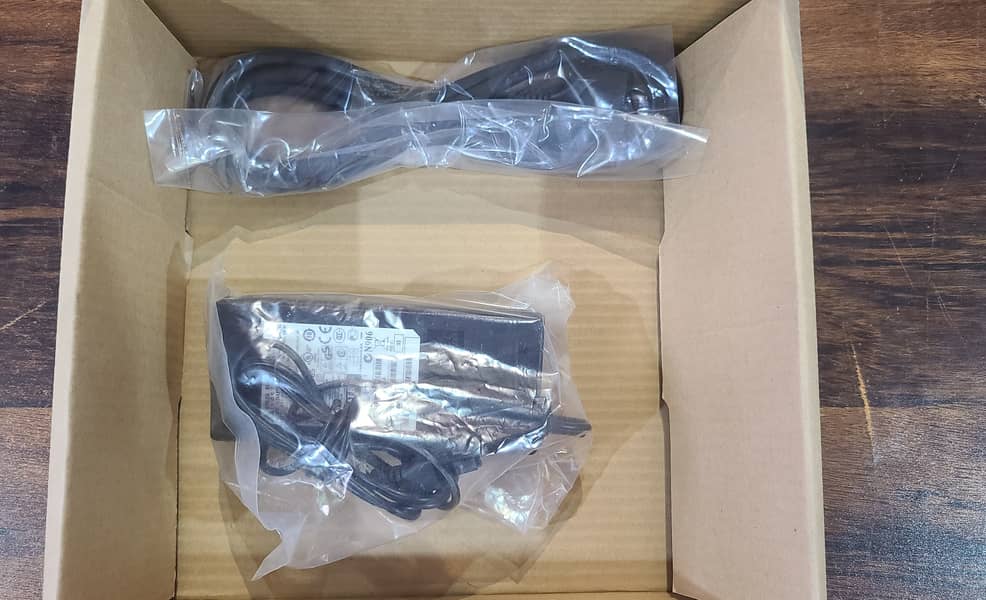 Cisco 2504 AIR-CT2504-5-K9 5 Access Points Wireless Controller (Box) 13