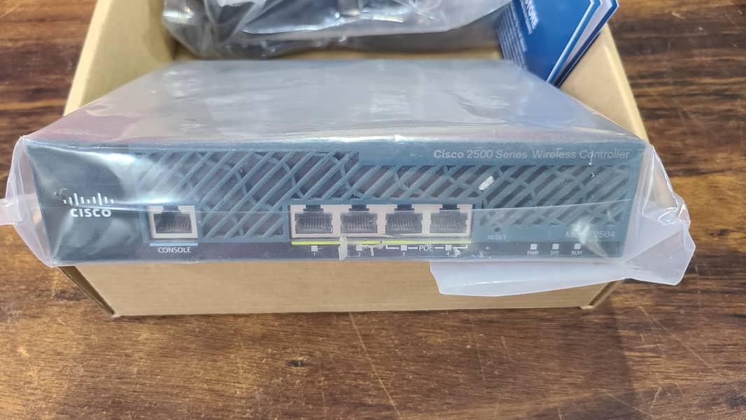 Cisco 2504 AIR-CT2504-5-K9 5 Access Points Wireless Controller (Box) 18