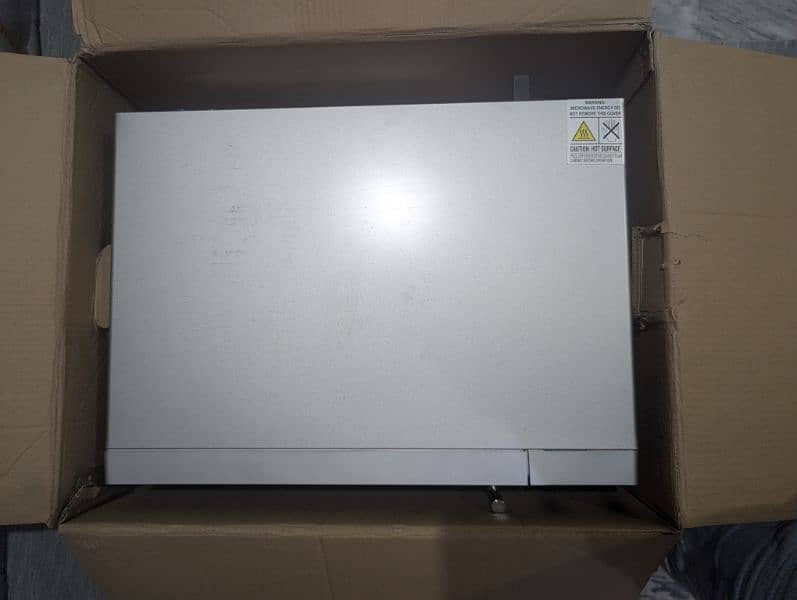 Microwave oven DW-131 HP 7