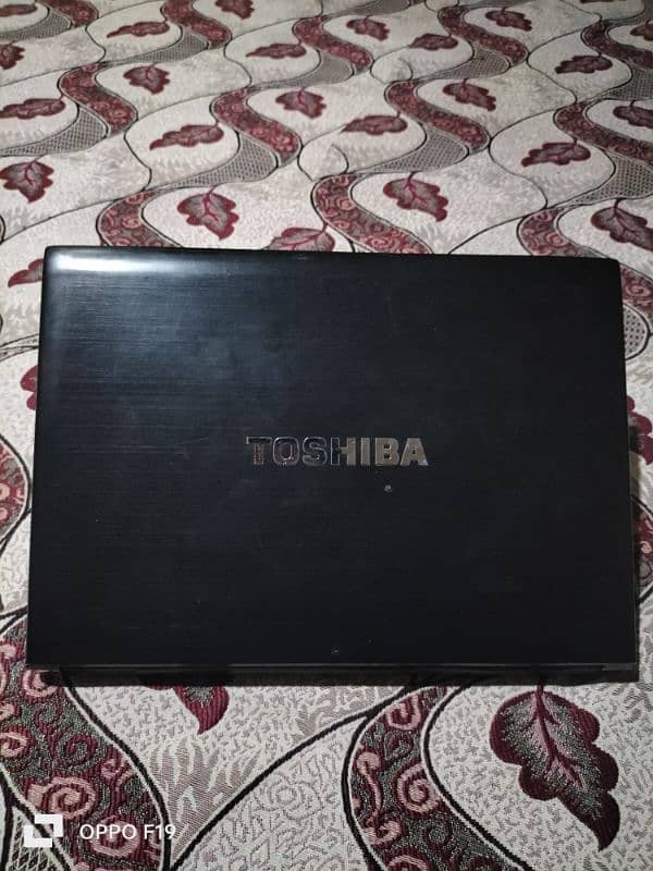 Toshiba Laptop fingar print wala ha Lush Condition ha 2