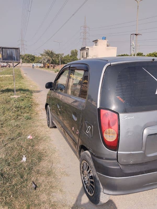 Hyundai Santro 2009 3