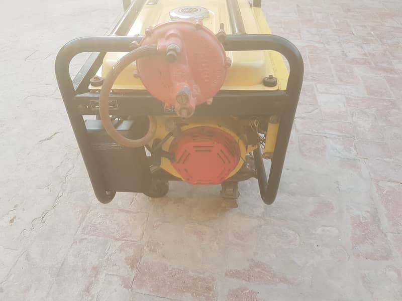 LIANGLONG 3500 watt Generator 5