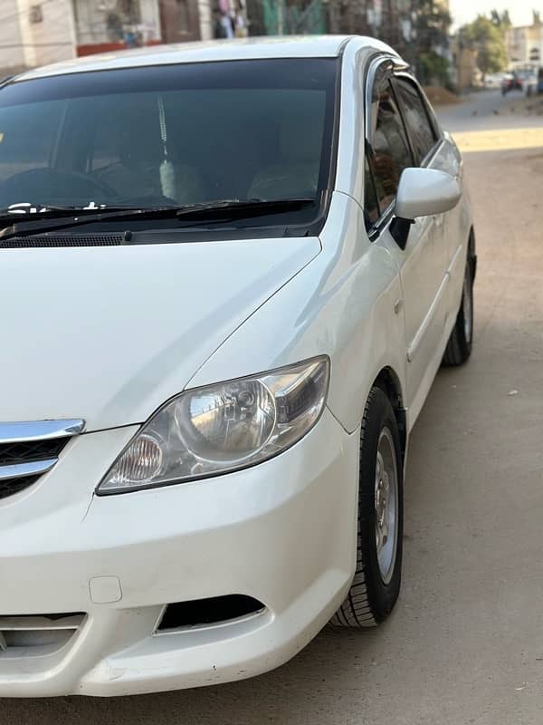 Honda City IDSI manual model 2007 reg 2008 good condition 3