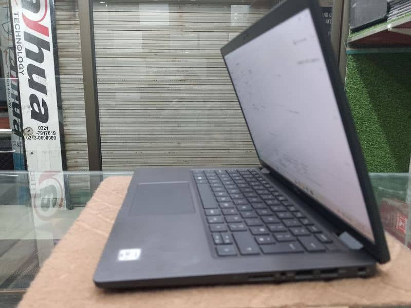 Dell Latitude 7410 laptop  core i5 10 generation 7