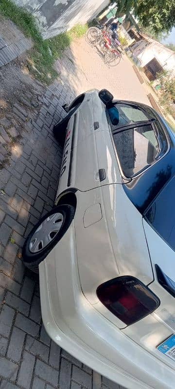 Suzuki Baleno 2004 7