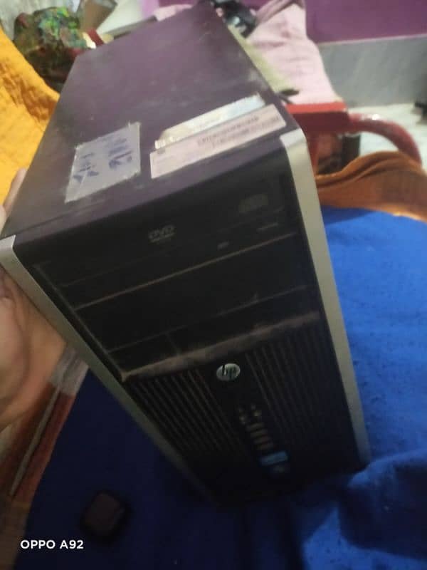 hey I want to sell my gaming PC I only use it for 3 months 1