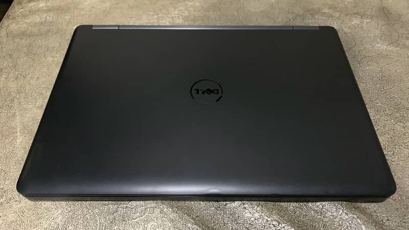 Dell latitude E5550 i5 5th generation 0