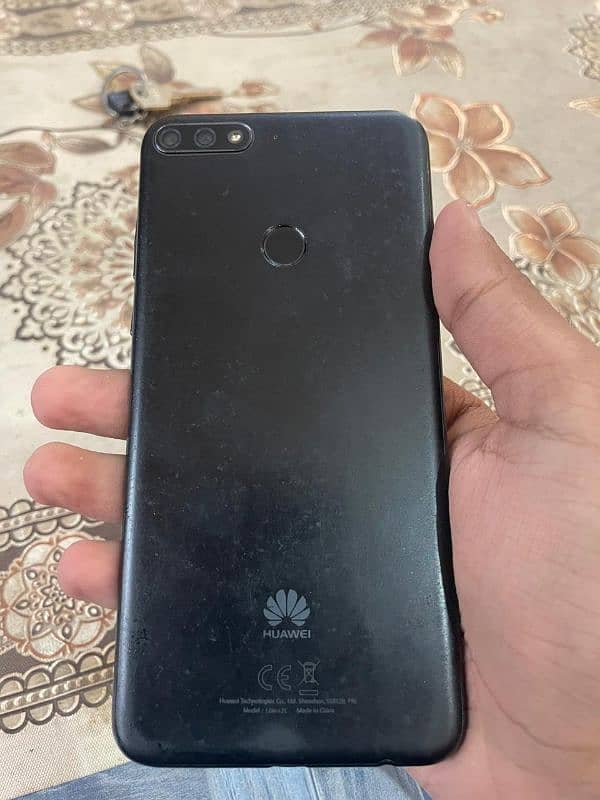 Huawei y7 Prime 1