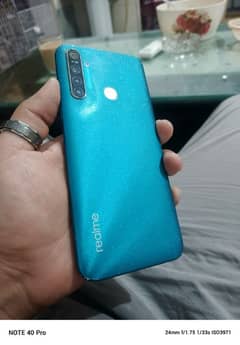 realme 5i ( total genuine)