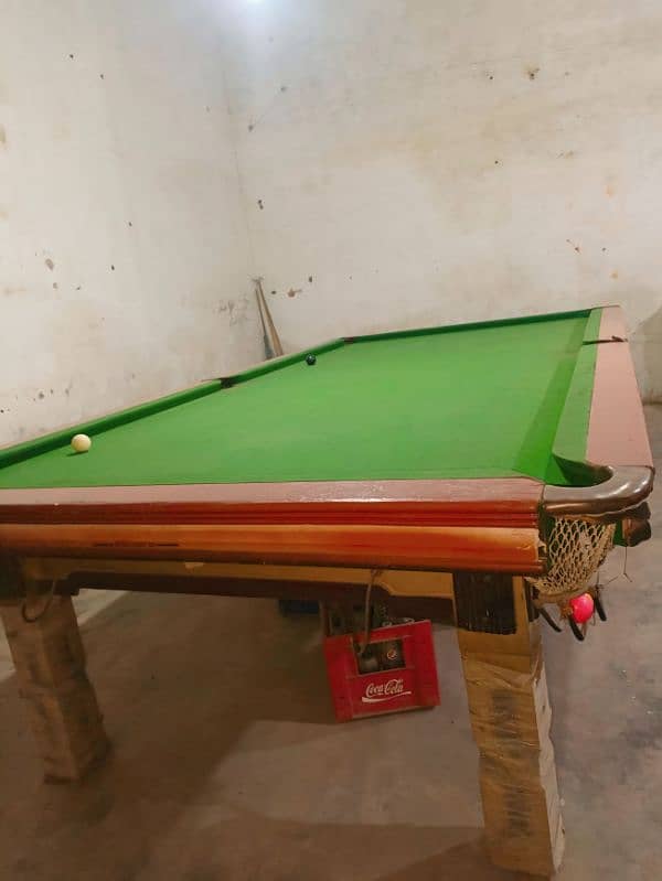 snooker table 2 5/10  argent sell 2