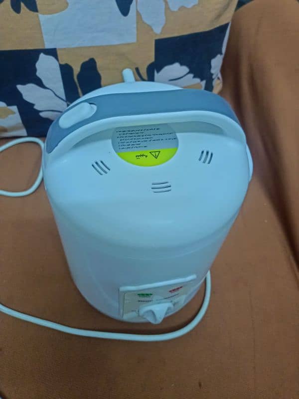 Bath and Spa steamer with low electricity use . 2