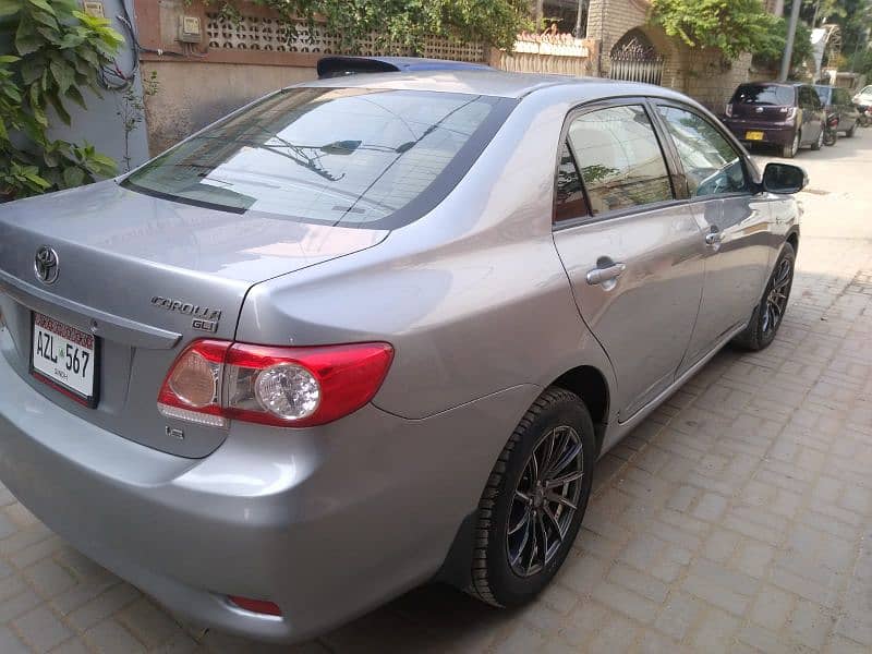 Toyota Corolla GLI 2013 1.6 auto 4