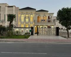 10 Marla Spanish House for rent in Bahria Town Sector C 0