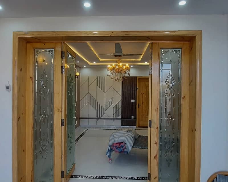 10 Marla Spanish House for rent in Bahria Town Sector C 13