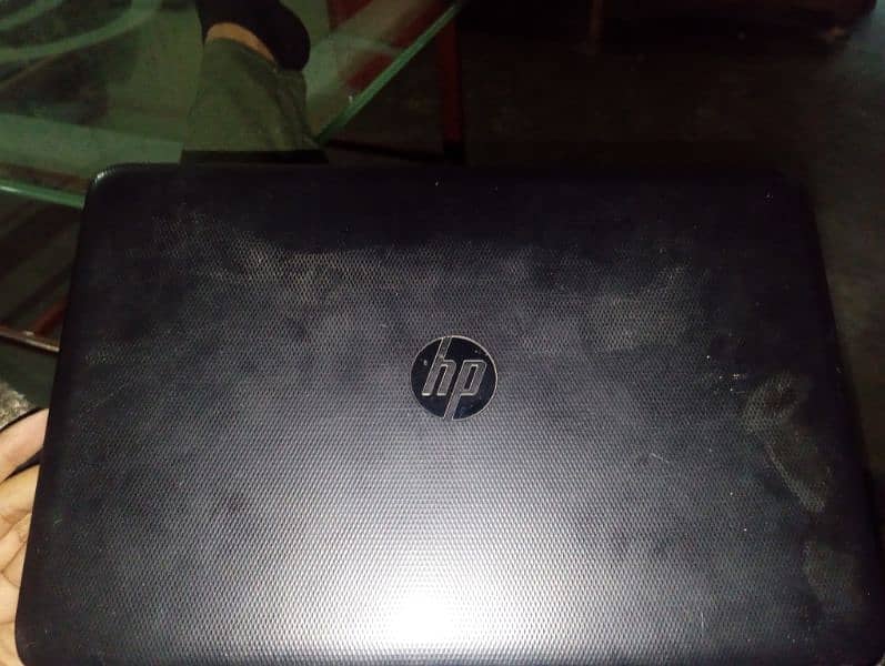 Hp laptop 2gb ram 64 gb room urgent sale 3