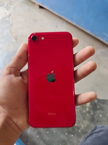 iPhone SE 2020 for sale non pta ha 10 by 10 0