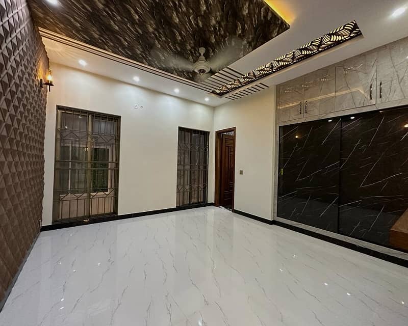 10 Marla brand New House for Rent in Bahria Town 23