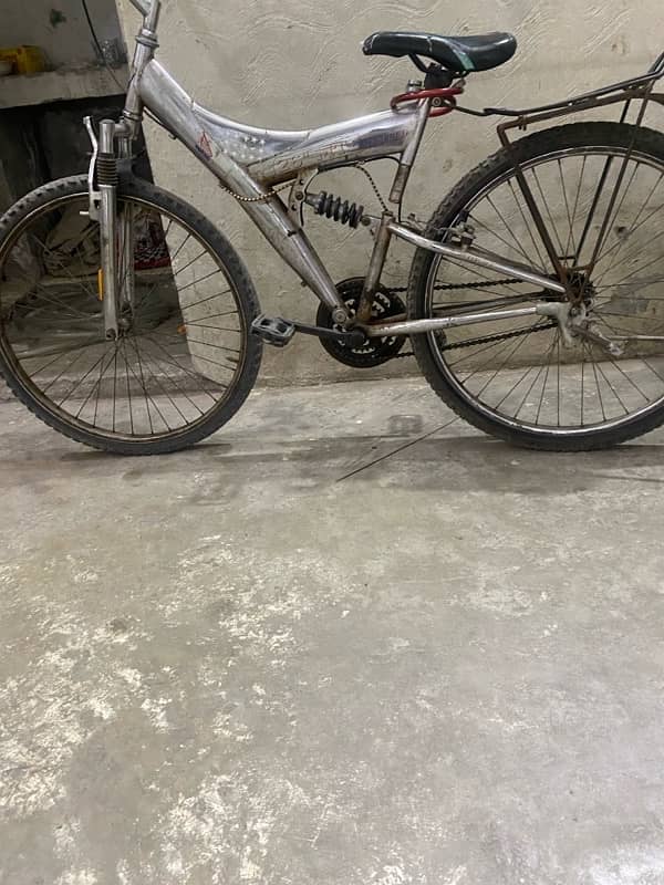 racing cycle very good condition 2