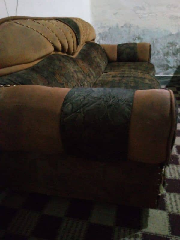 sofa Set For Sale Urgently 1