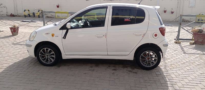 Toyota Vitz 2005 6