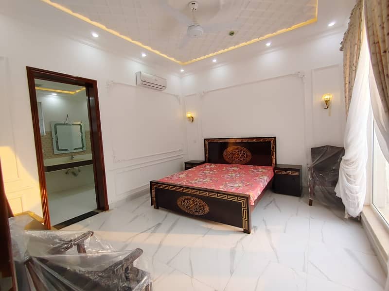 20 Marla Brand New Super Hot Located Furnished Bungalows Upper Portion With Separate Entrance Is Available For Rent In The Best Block Of DHA Phase 7 Lahore. 15